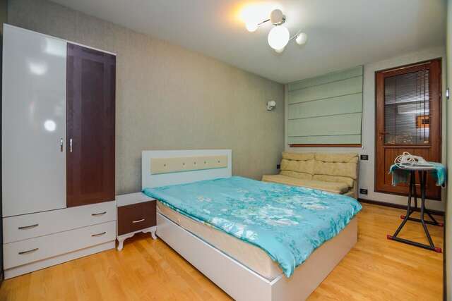 Апартаменты Cozy apartment on the Caspian Boulevard by Time Group Баку-15